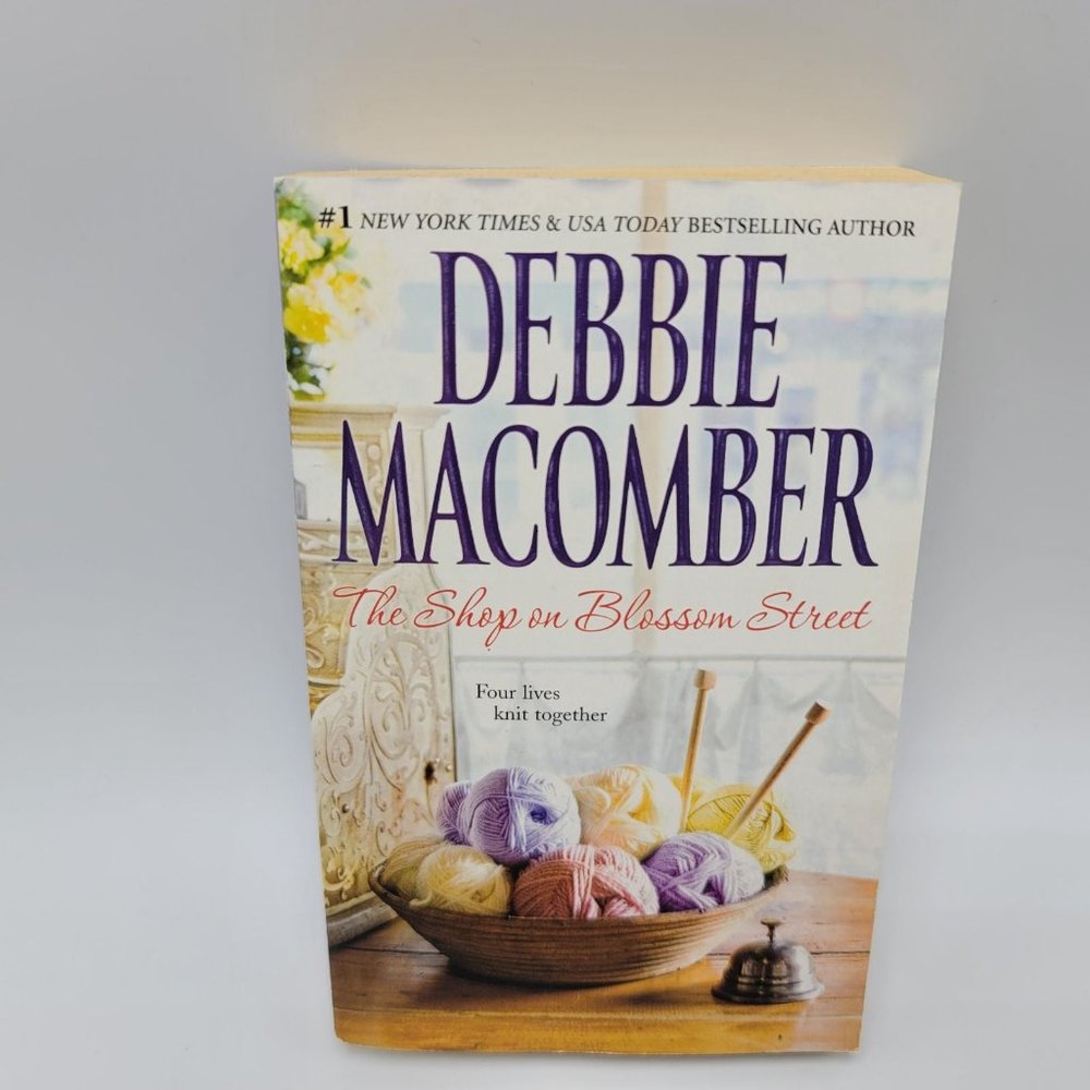 Debbie Macomber Shop on Blossom street